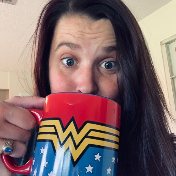 Meet the Posher - Picture 4 of 8